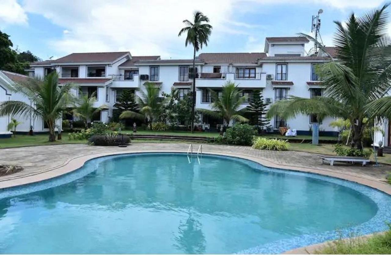 Riviera Sapphire Villa ชิโวลิม ภายนอก รูปภาพ