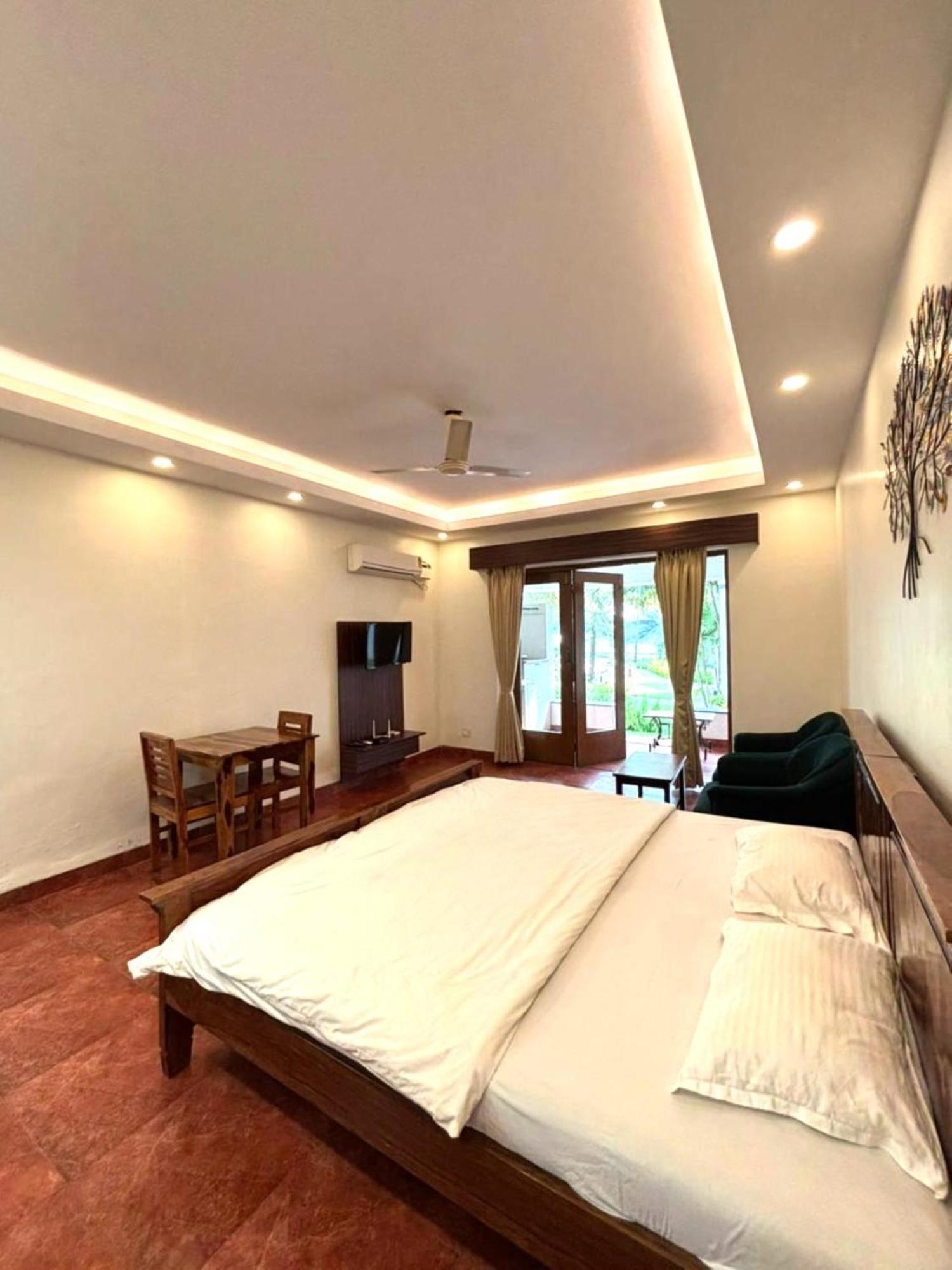 Riviera Sapphire Villa ชิโวลิม ภายนอก รูปภาพ