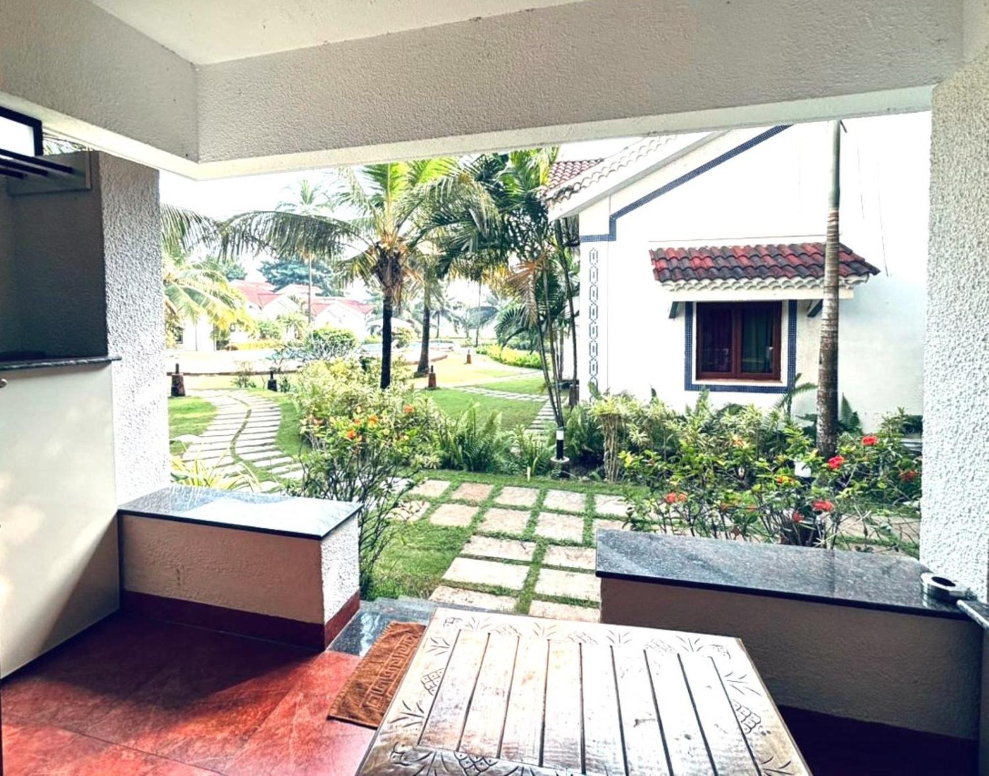Riviera Sapphire Villa ชิโวลิม ภายนอก รูปภาพ